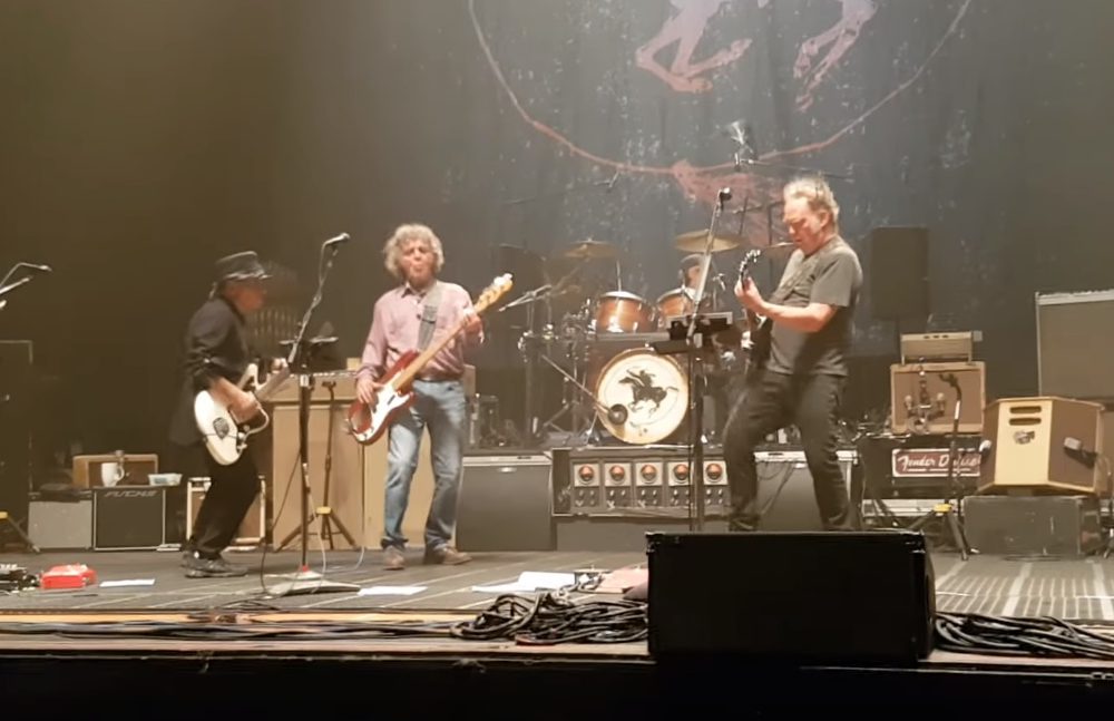 Neil Young live mit crazy horse nils lofgren 2018