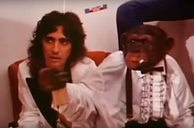 Rückblende: ›Elected‹ von Alice Cooper
