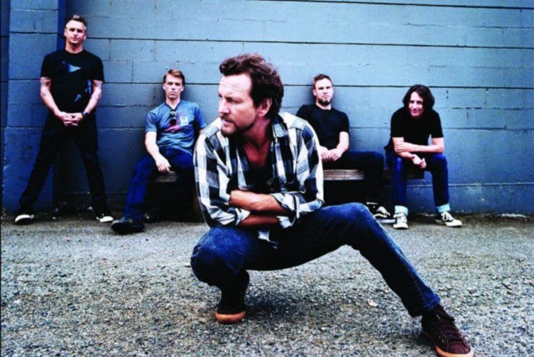 Pearl Jam: Eddie Vedder zurück an der High School