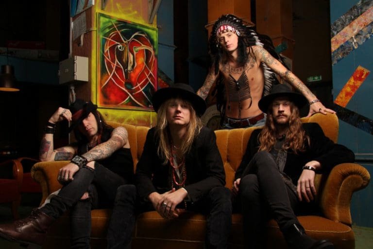 Videopremiere: Seht hier die Dust Bowl Jokies mit ›The Moon Hanger Groove‹