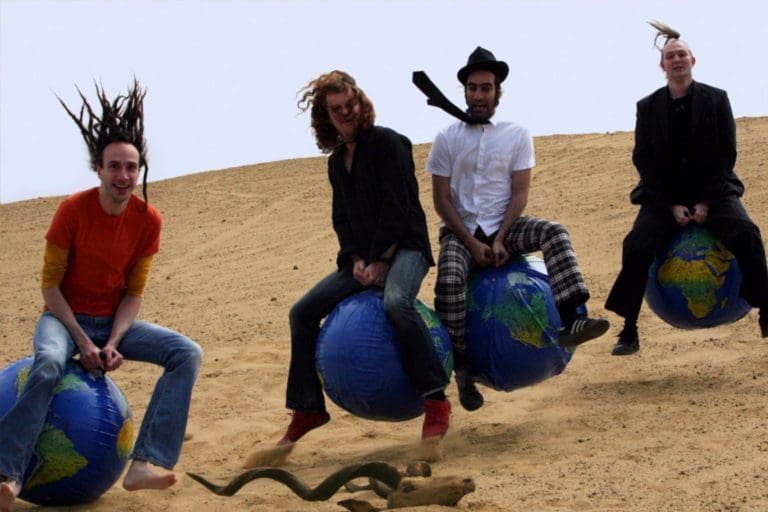 Egg Bites Chicken: Videopremiere zum Song ›Rock’n’Roll Nigger‹