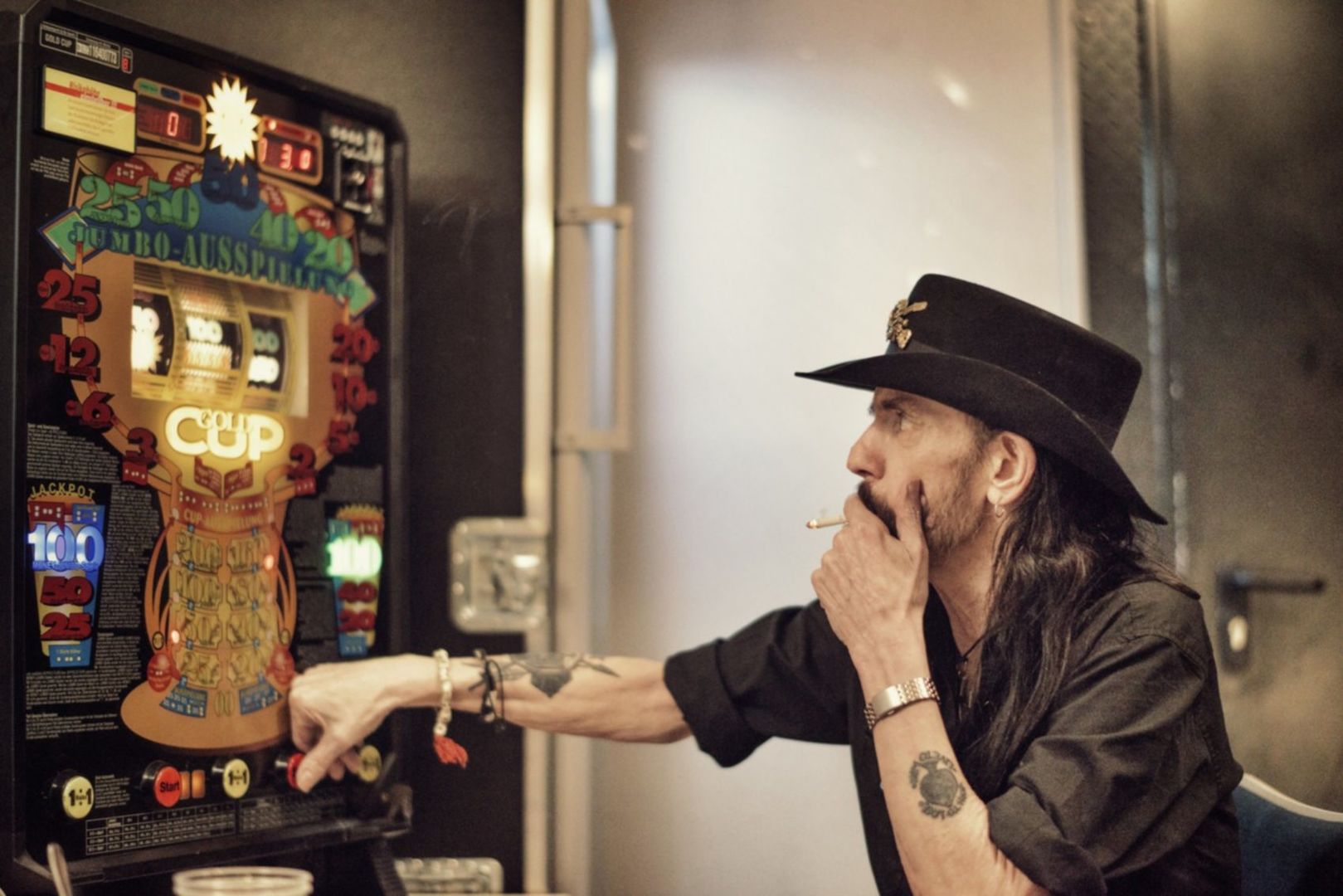 Lemmy Kilmister фото перед смертью