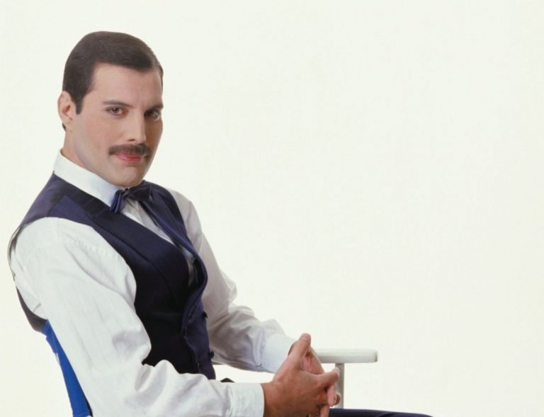 Freddie Mercury – MESSENGER OF THE GODS: THE SINGLES