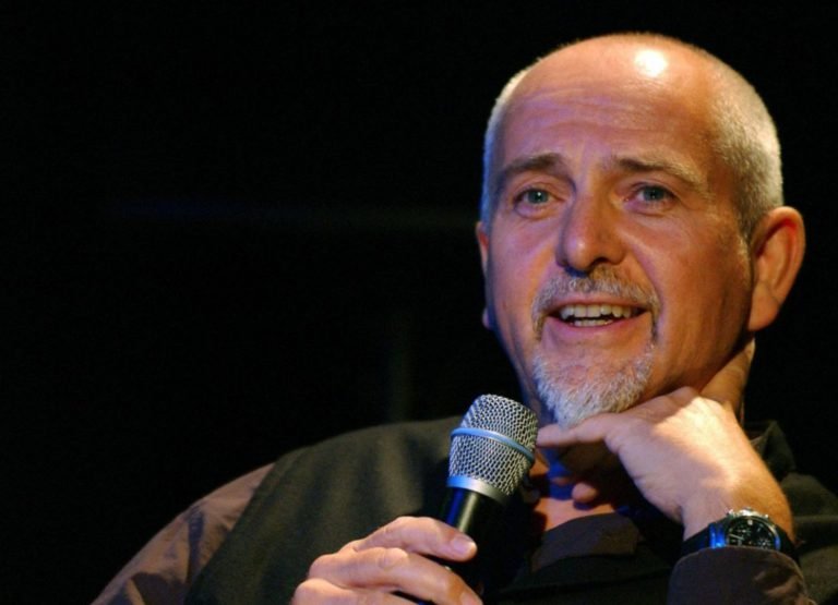 Peter Gabriel: Neuer Song ›The Veil‹ über Edward Snowden