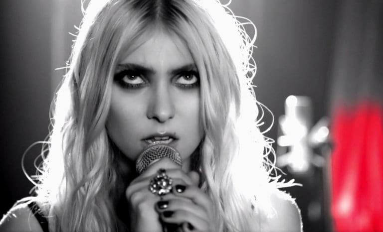 The Pretty Reckless: Seht hier das brandneue Video zur Single ›Take Me Down‹