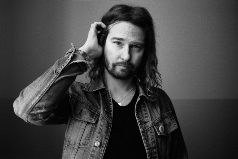Songpremiere: Robert Pehrsson’s Humbucker mit ›Send Her My Love‹