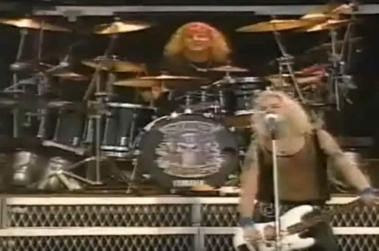 Video der Woche: Guns N‘ Roses – ›Attitude‹ live in Paris (Misfits-Cover)