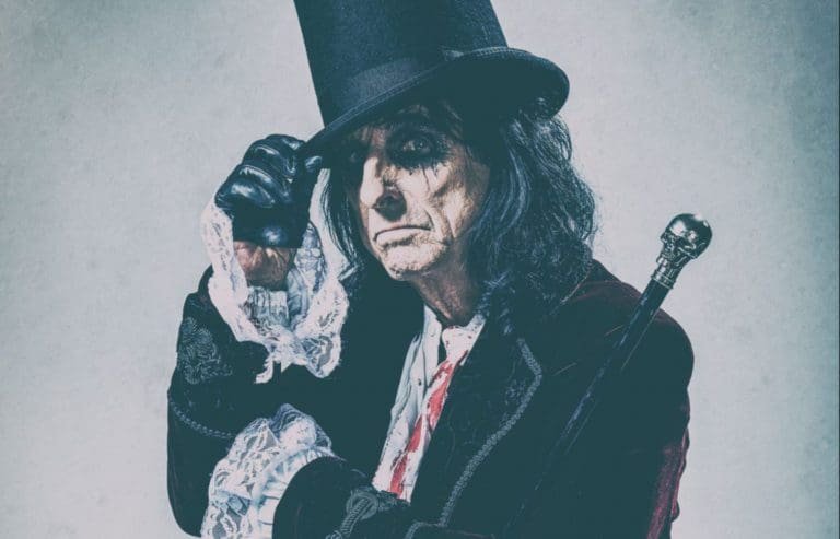 Titelstory: Alice Cooper – Jenseits der Guillotine