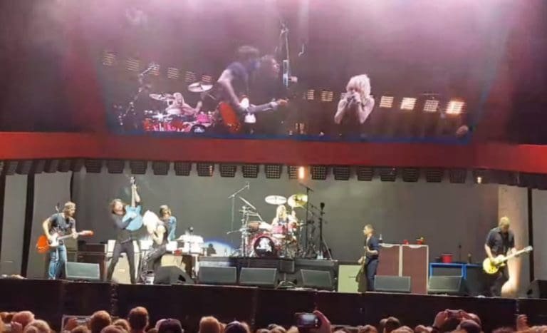 Video der Woche: Foo Fighters & Michael Monroe – ›Let There Be Rock‹