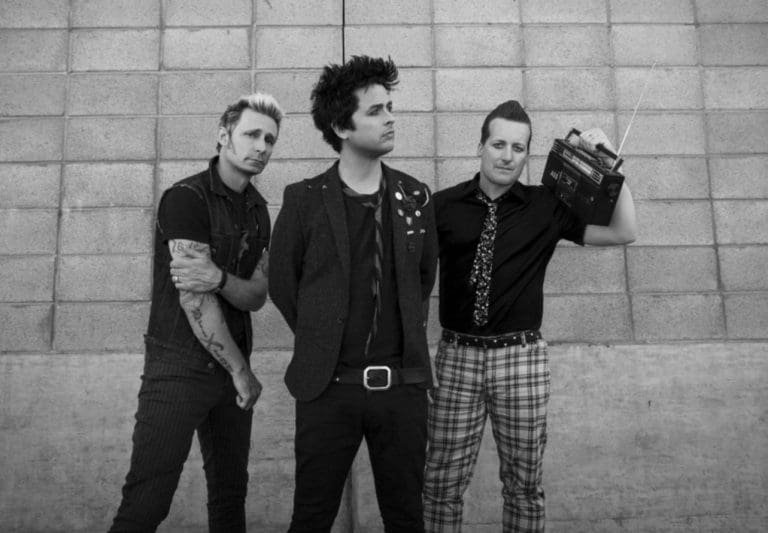 Green Day: Nostalgischer Clip zu ›Revolution Radio‹