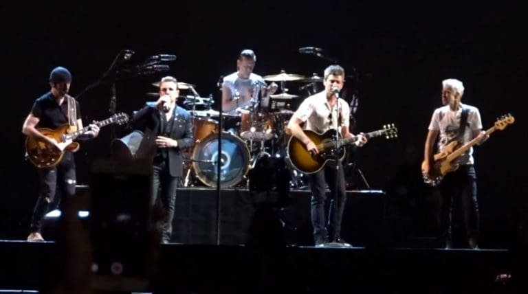 U2: ›Don’t Look Back In Anger‹ zusammen mit Noel Gallagher
