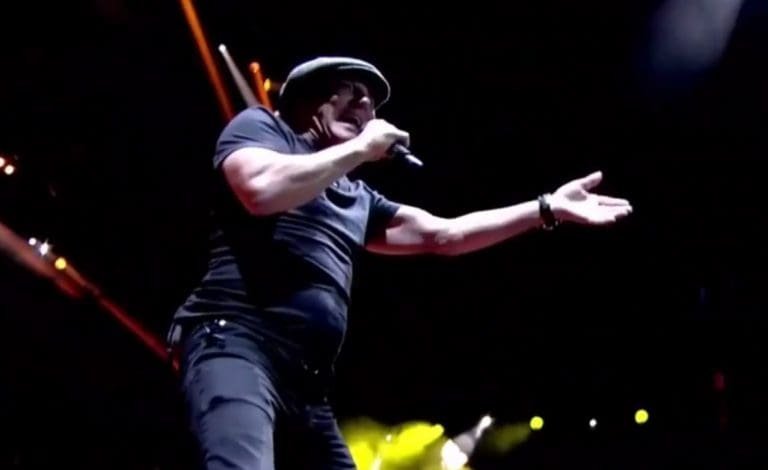 Brian Johnson: Gastauftritt zu ›Back In Black‹ bei Muse-Gig