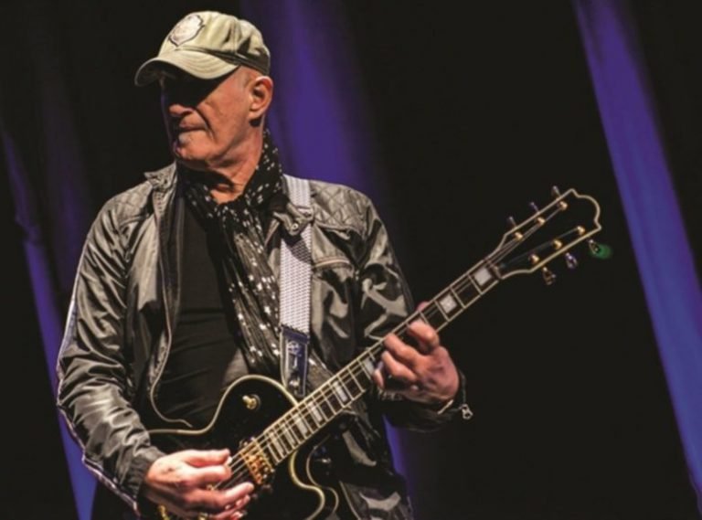 CLASSIC ROCK präsentiert: Die 7.0 Tour von Jan Akkerman