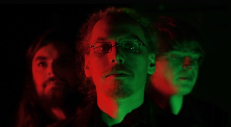 Album-Premiere: Wedge mit KILLING TONGUE
