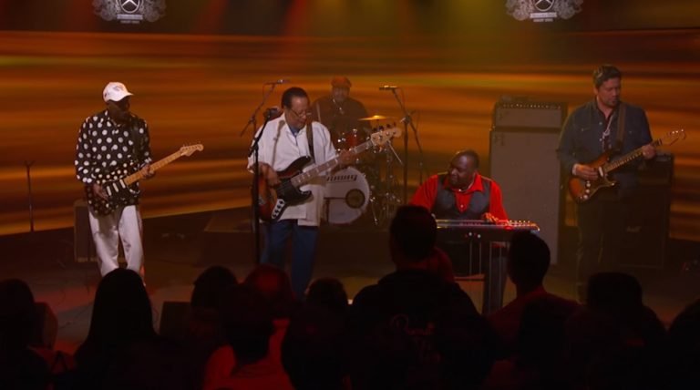 Jimi Hendrix: Buddy Guy covert Klassiker ›Red House‹ bei TV-Auftritt