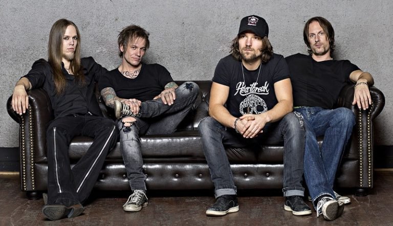 Videopremiere: The New Roses mit ›One More For The Road‹
