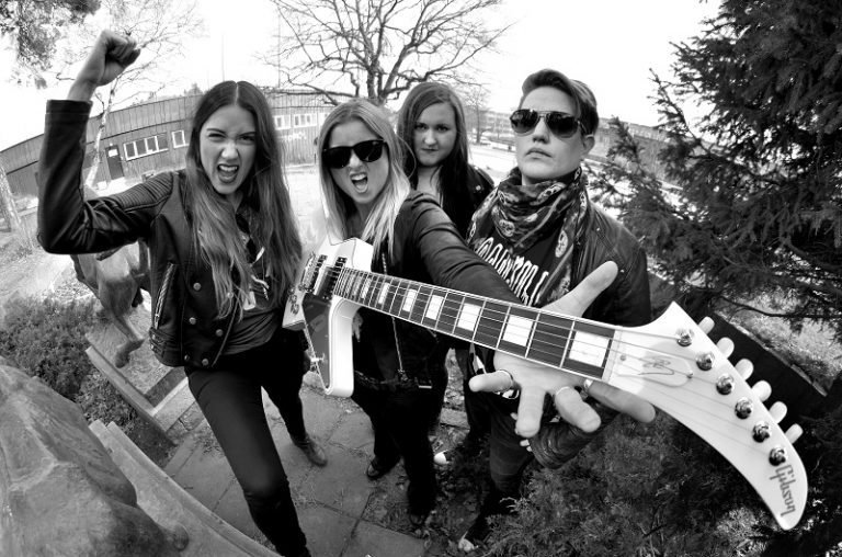 CLASSIC ROCK präsentiert: Thundermother live!