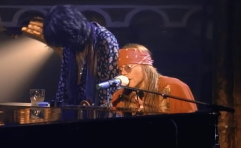 Guns N‘ Roses: ›November Rain‹ nur mit Piano
