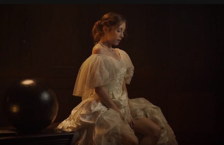 Videopremiere: The Weight – ›Rich Man’s Pride‹
