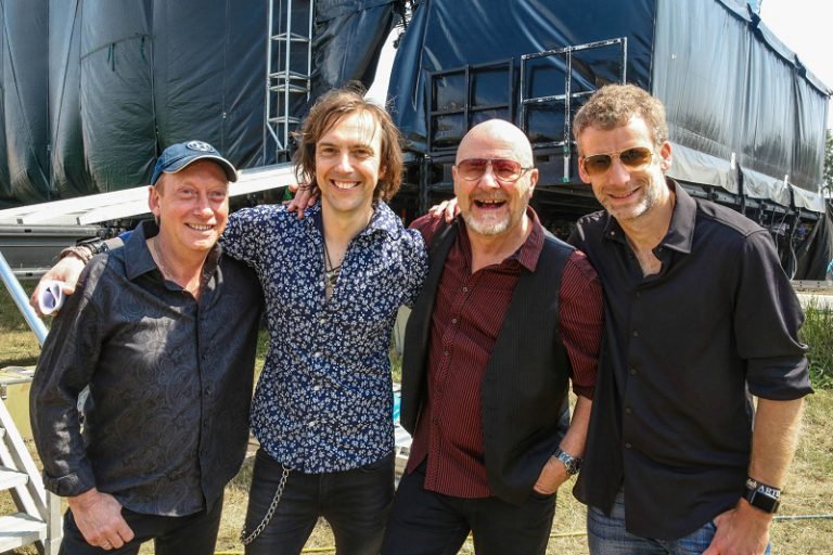 CLASSIC ROCK präsentiert: Foreigner, Toto, Suzi Quatro u.v.m. live!