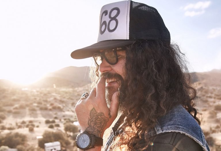 Song-Premiere: Brant Bjork mit ›Black & White Wonderland‹