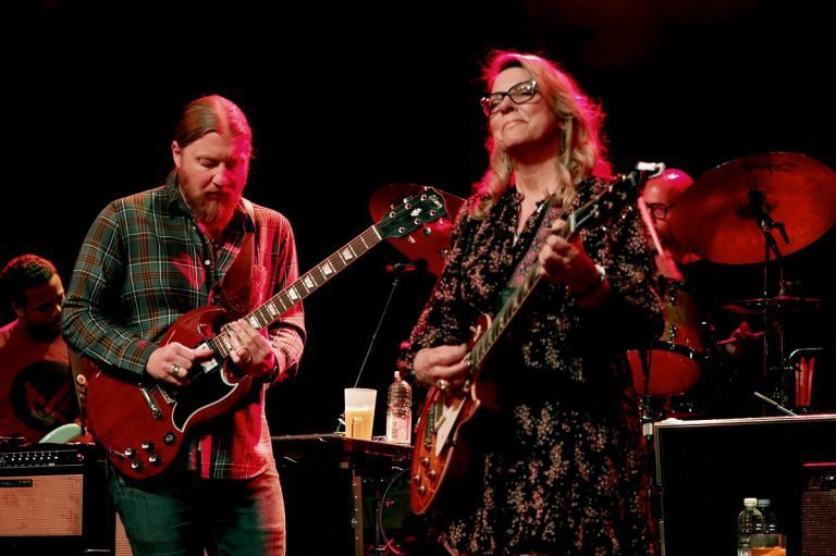 Tedeschi Trucks Band: Die besten Live-Fotos aus Winterbach!