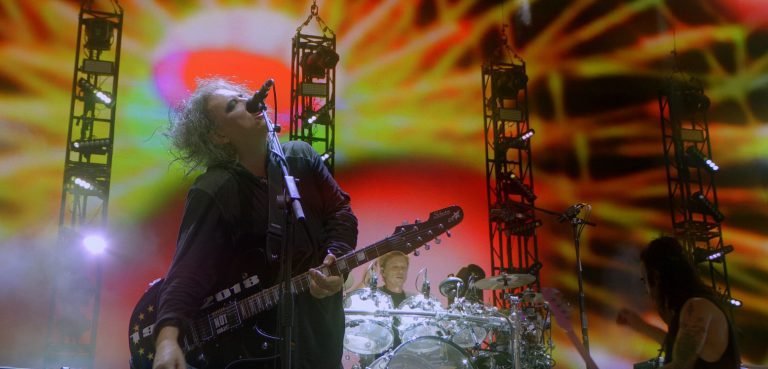The Cure: Signierte Poster zum Jubiläums-Kinofilm gewinnen!