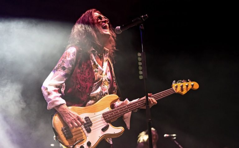 Glenn Hughes + Manfred Mann: Die besten Konzert-Fotos aus München