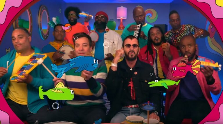 Ringo Starr: ›Yellow Submarine‹ auf Kinderinstrumenten