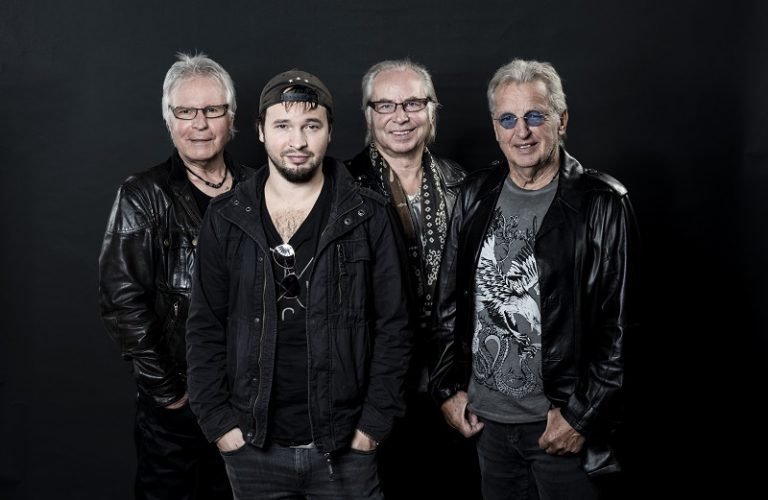 CLASSIC ROCK präsentiert: The Rattles und The Lords live