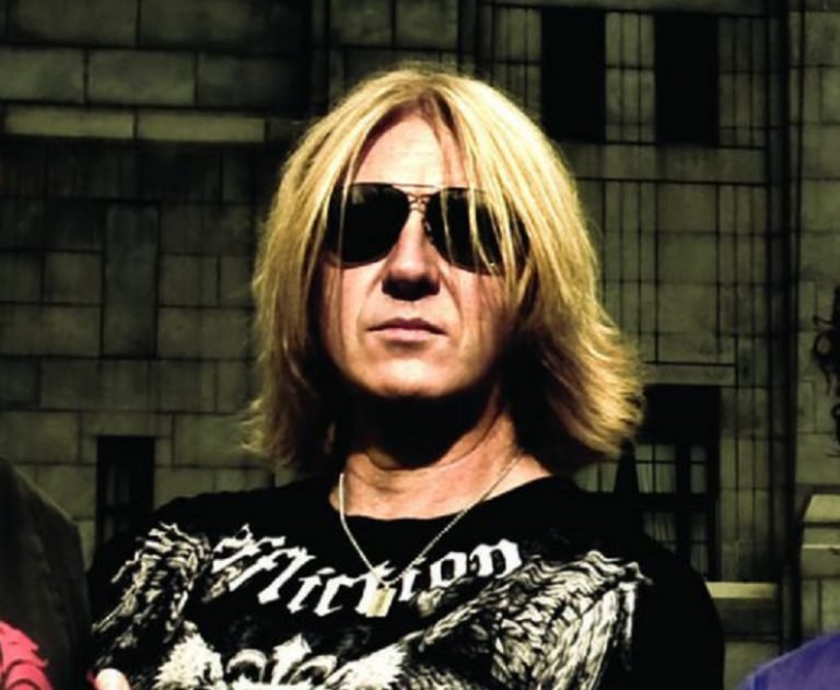Jim Breuer und Joe Elliott: Das liebe ich an BACK IN BLACK