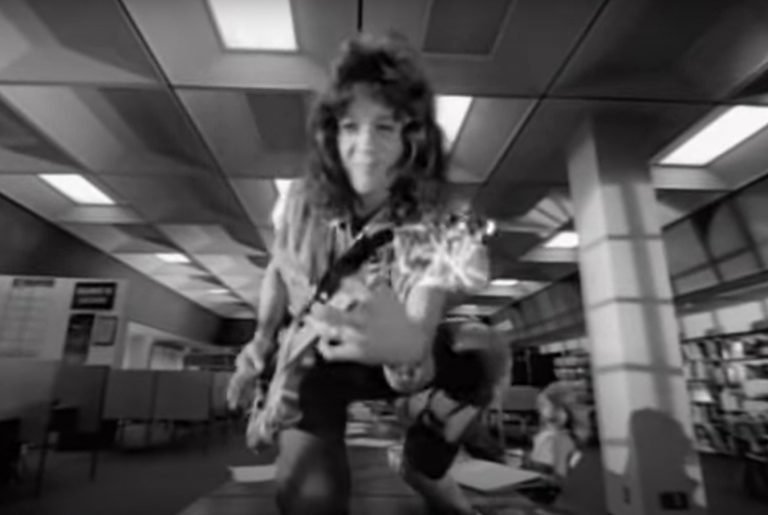 Video der Woche: Van Halen mit ›Hot For Teacher‹