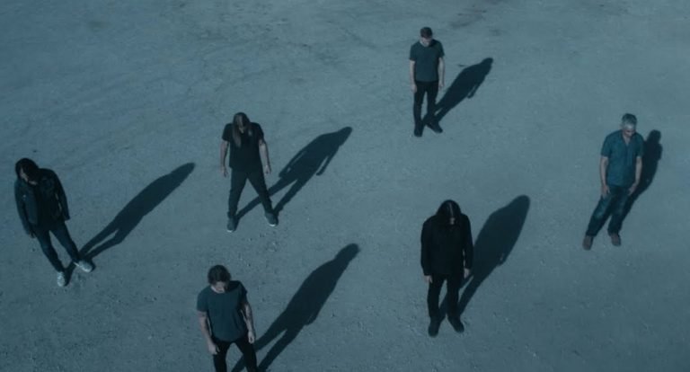 Foo Fighters: Neues Video zur Single ›Waiting On A War‹