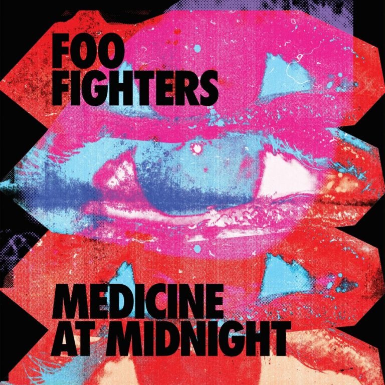 Foo Fighters – MEDICINE AT MIDNIGHT