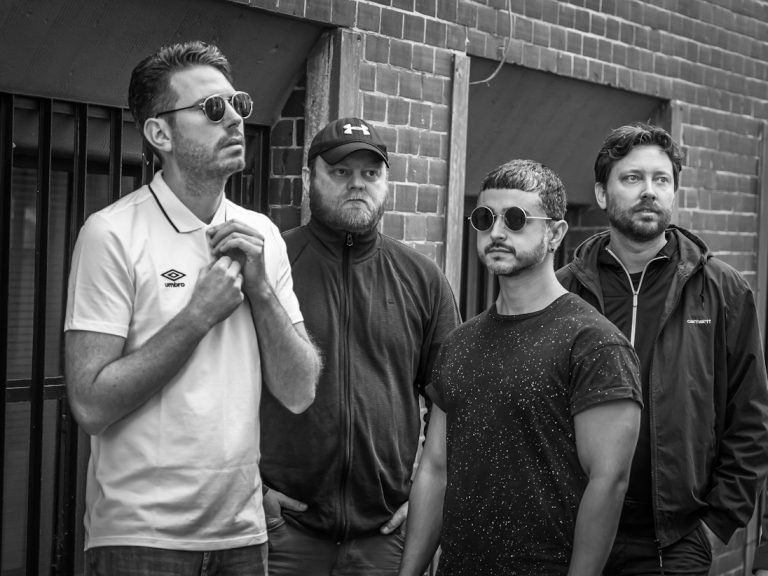 Videopremiere: Dead Star Talk mit ›Too Many Too Much‹