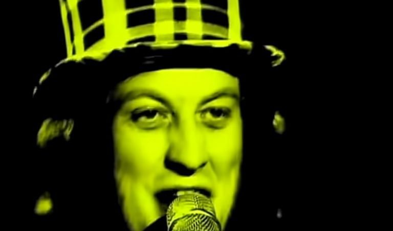 Flashback: Slade landen mit ›Cum On Feel The Noize‹ auf Platz 1