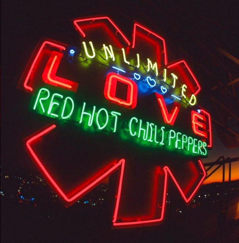 Red Hot Chili Peppers: UNLIMITED LOVE