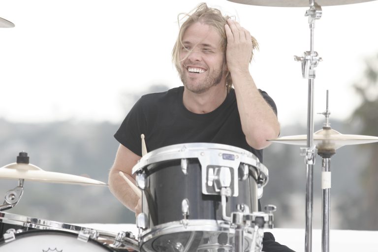 In Memoriam: Taylor Hawkins