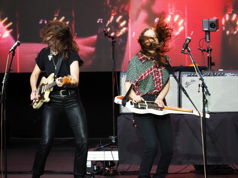 CLASSIC ROCK präsentiert: Larkin Poe & The Sheepdogs live