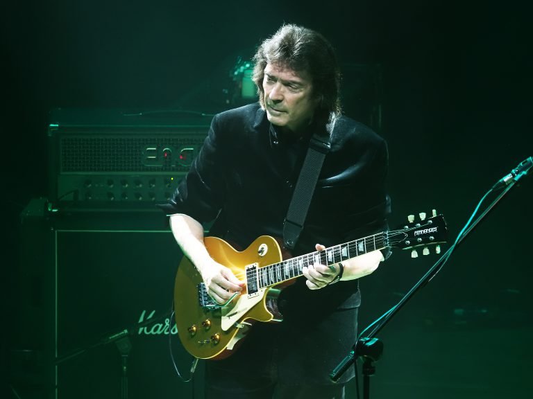 Steve Hackett: So sah es bei seiner Show in Stuttgart aus