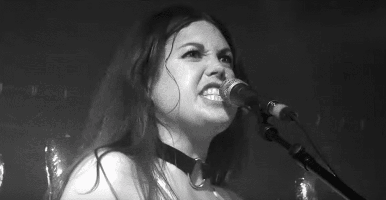 24/7 Diva Heaven: Neues Live-Video zu ›Death To‹