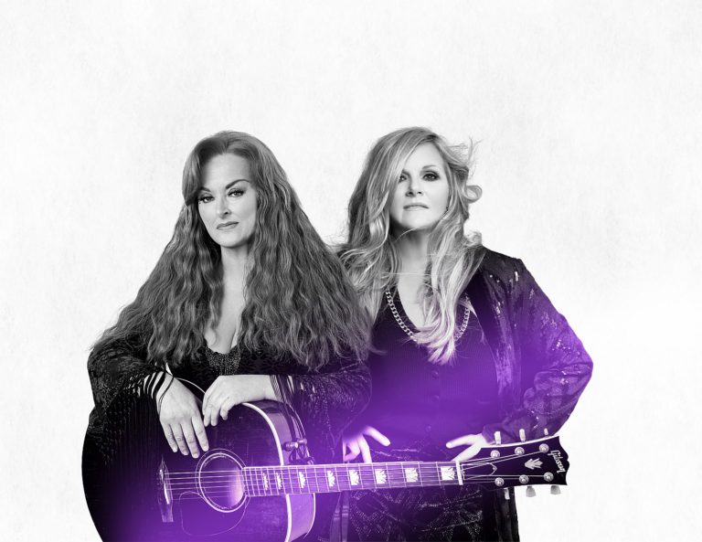 The Judds: Wynonna Judd, Gwen Stefani und mehr zollen Tribut