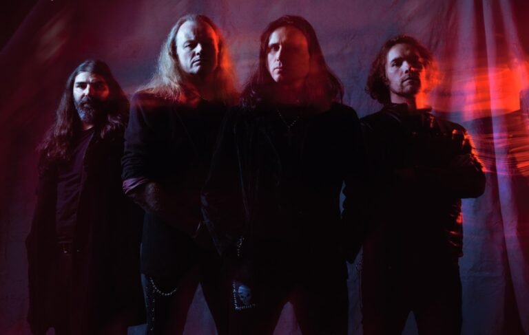 Firewind: Die Menschlichkeit bewahren