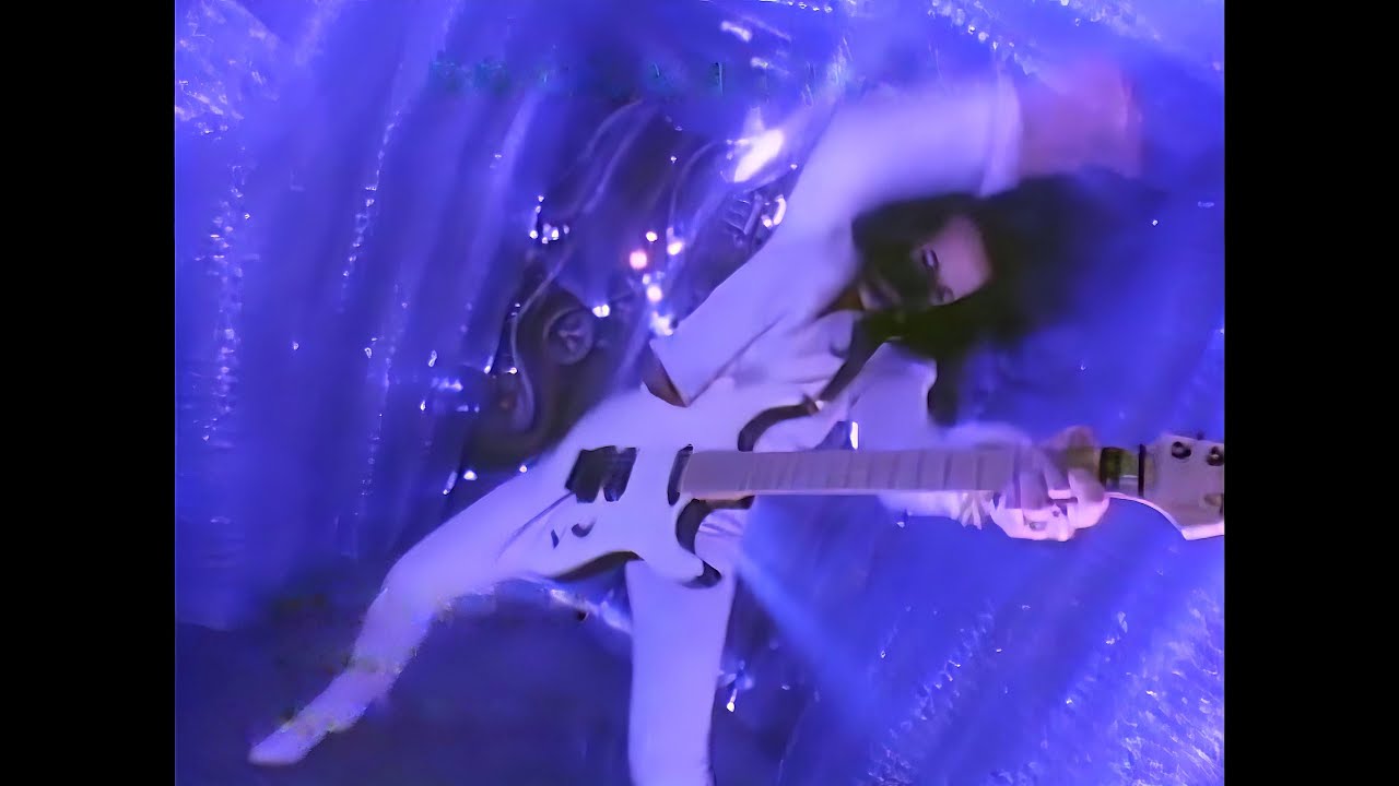 Video der Woche: Steve Stevens mit ›Action‹