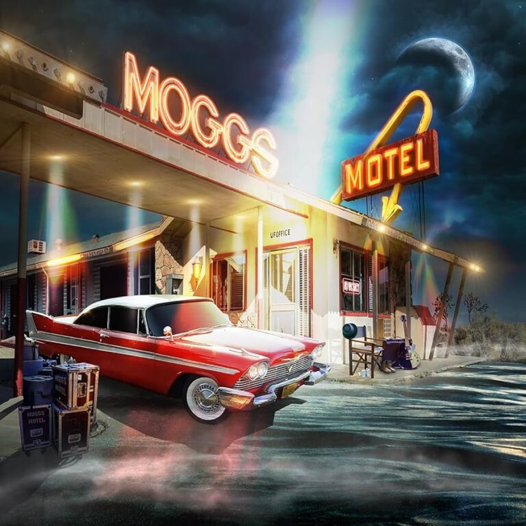 Moggs Motel: MOGGS MOTEL